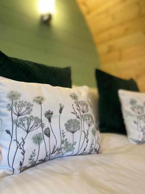 Seaview Lodges At Torlinnhe Φορτ Γουίλιαμ Εξωτερικό φωτογραφία